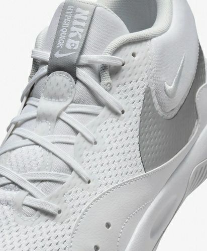 ナイキ ハイパークイック ホワイト メタリックシルバー 2024