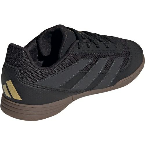 アディダス プレデター クラブ コアブラック ゴールドメタリック ジュニア 2024