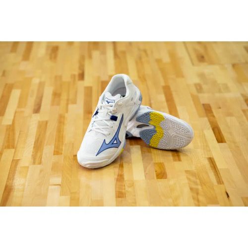 ミズノ ウエーブ ライトニング Z8 ホワイト ベルウェザーブルー 2025