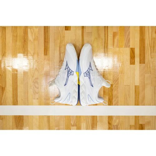 ミズノ ウエーブ ルミナス 3 ホワイト ベルウェザーブルー 2024