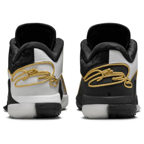 ナイキ レブロン 22 Mr.Mogul ホワイト メタリックゴールド 2025