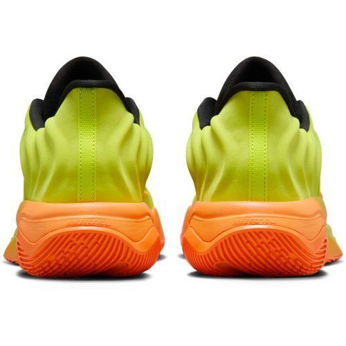 ナイキ ヤニス イモータリティ 4 サイバー ブライトマンダリン 2024