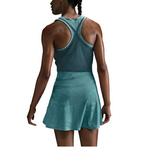 ナイキ コート スラム AOモデル 3色展開 2025