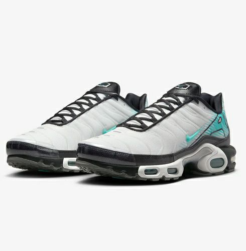 ナイキ エア マックス プラス サミットホワイト オーロラグリーン 2025