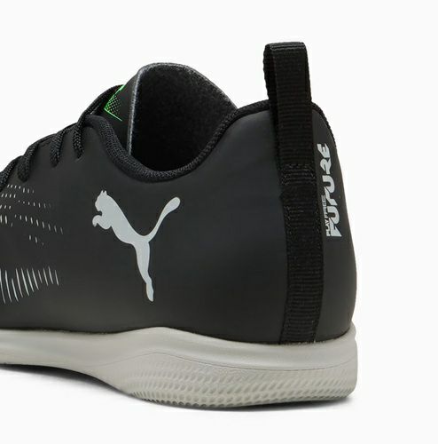 プーマ フューチャー 8 プレイ IT ジュニア ブラック 2025