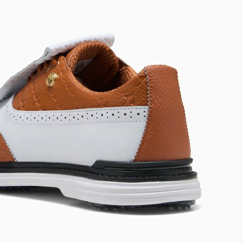 プーマ x アーノルド パーマー ロイヤル ウィングチップ ゴルフシューズ 2025