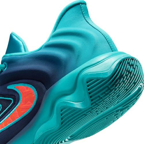 ナイキ ヤニス イモータリティ 4 ダスティーカクタス オブシディアン 2025