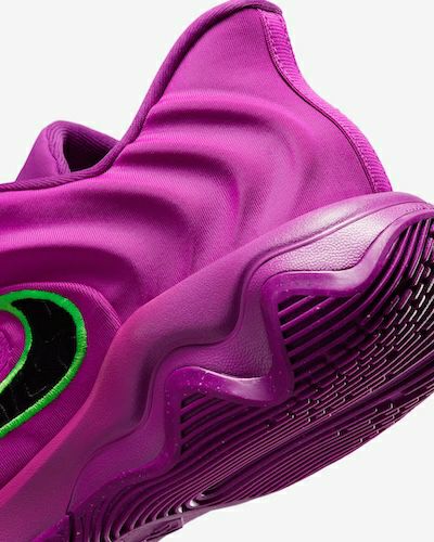 ナイキ ヤニス イモータリティ 4 ハイパーバイオレット グリーンストライク 2025