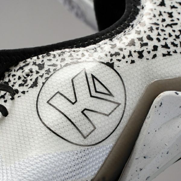 ケンパ ウィング ライト 2.0 ホワイト ブラック 2025