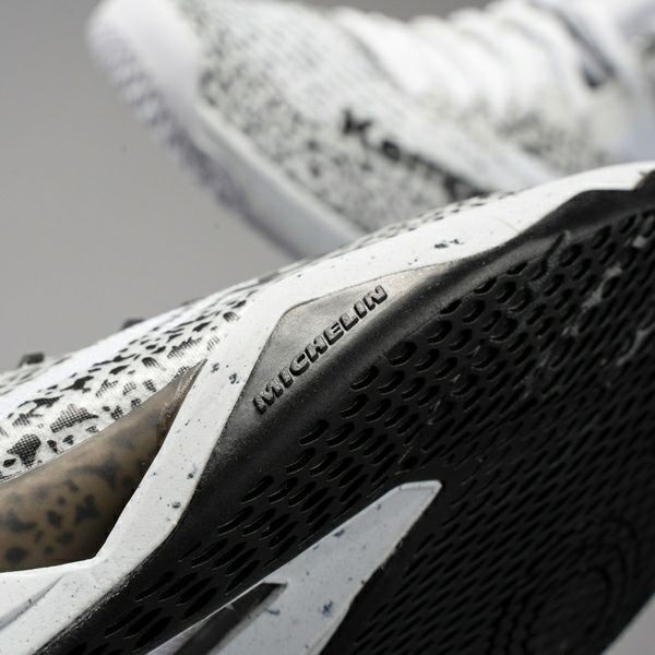 ケンパ ウィング ライト 2.0 ホワイト ブラック 2025