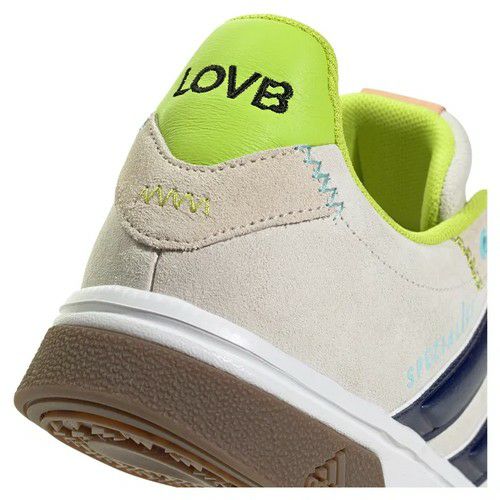 アディダス スペシャリスト フットウェアホワイト 2025