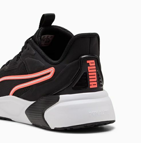 プーマ ディスパース XT 4 トレーニングシューズ プーマブラック グローイングレッド 2025