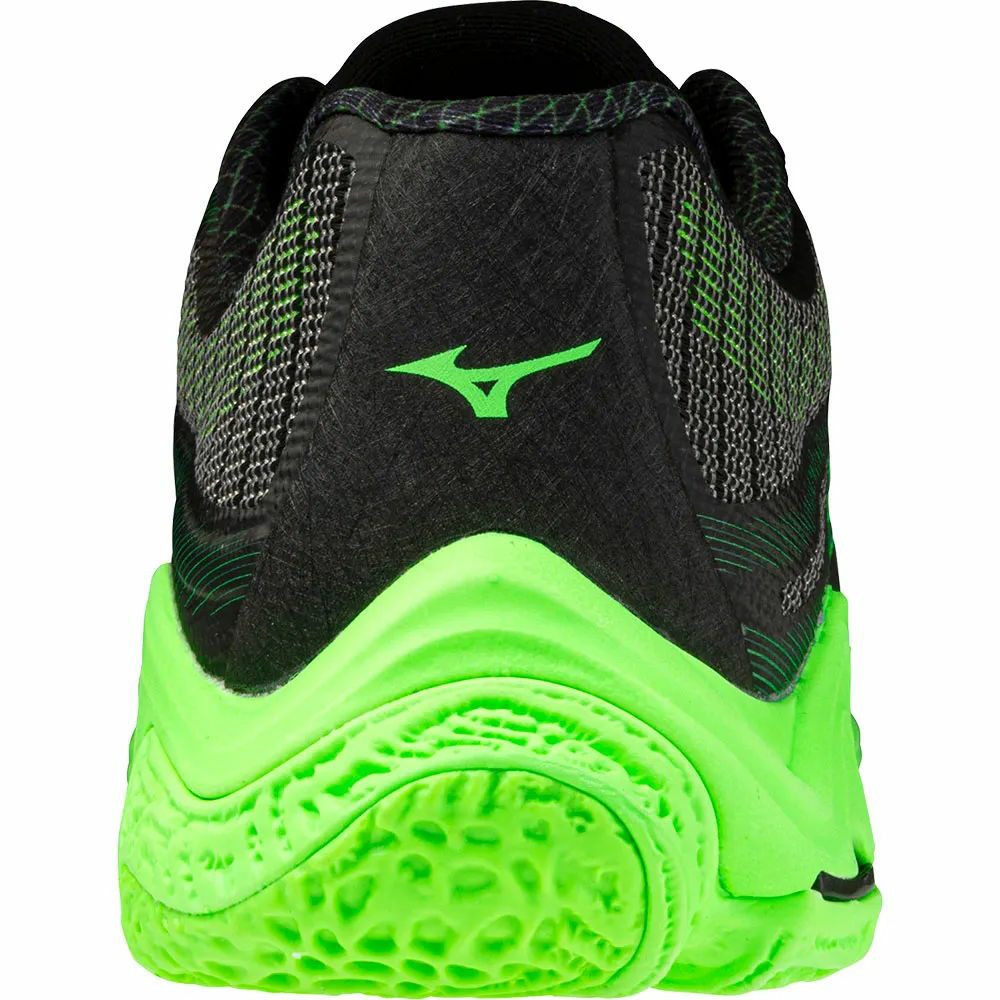 ミズノ ウエーブ ライトニング エリート