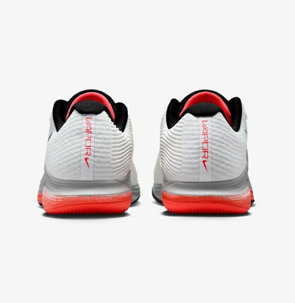 ナイキ ヴェイパー 12 ホワイト ホットラバ ハードコート用 2026