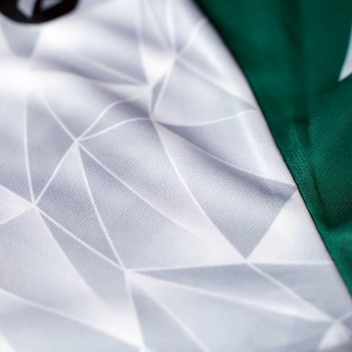 フリッシュ アウフ! ゲッピンゲン ユニフォーム