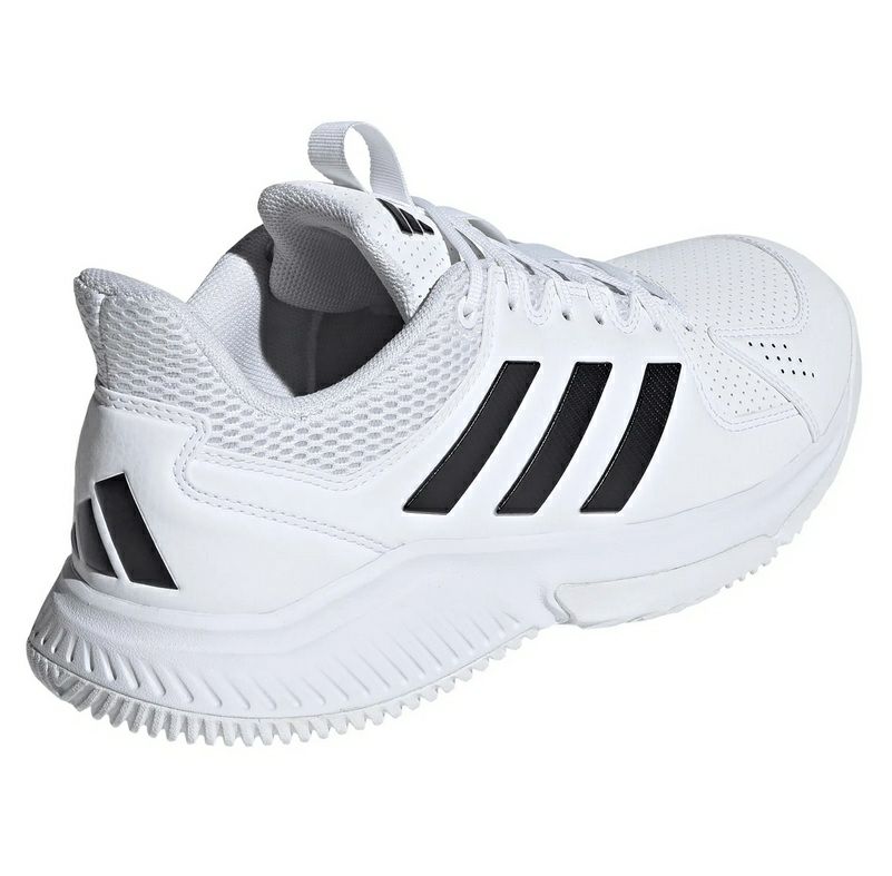 アディダス コートフライト フットウェアホワイト 2026