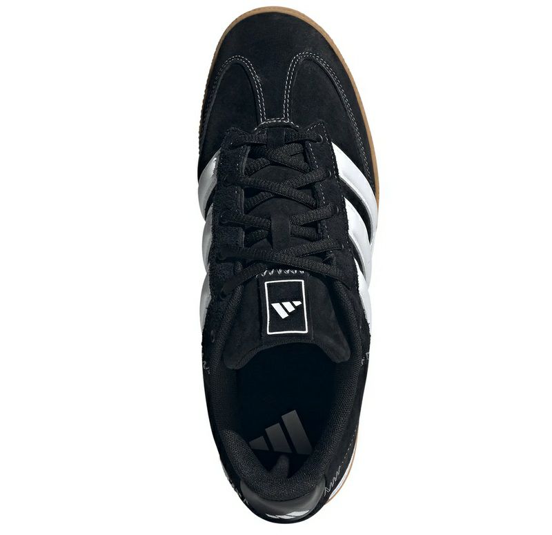 アディダス スペシャリスト コアブラック 2026