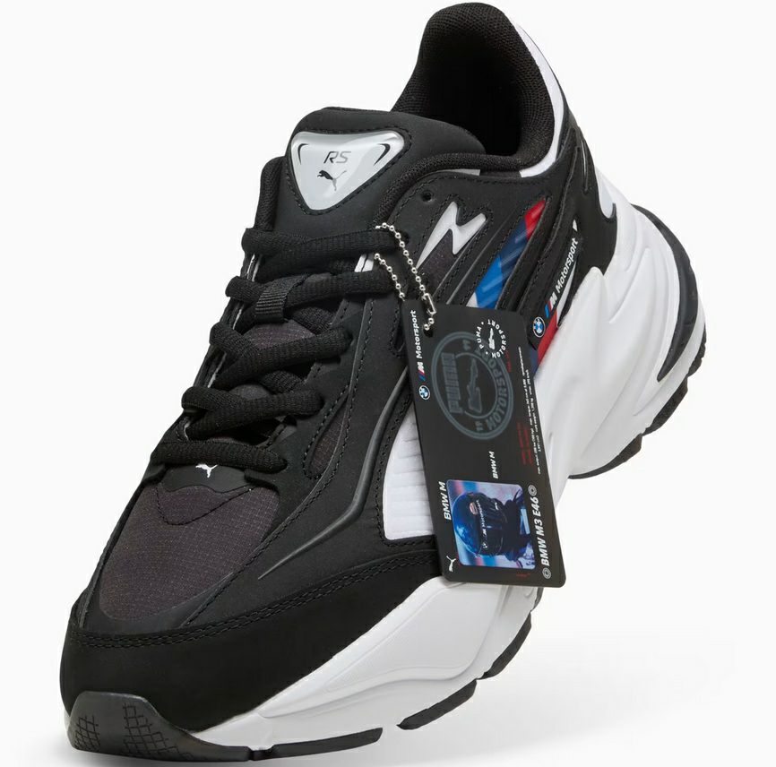 プーマ × BMW M モータースポーツ RS サージ スニーカー ブラック 2026