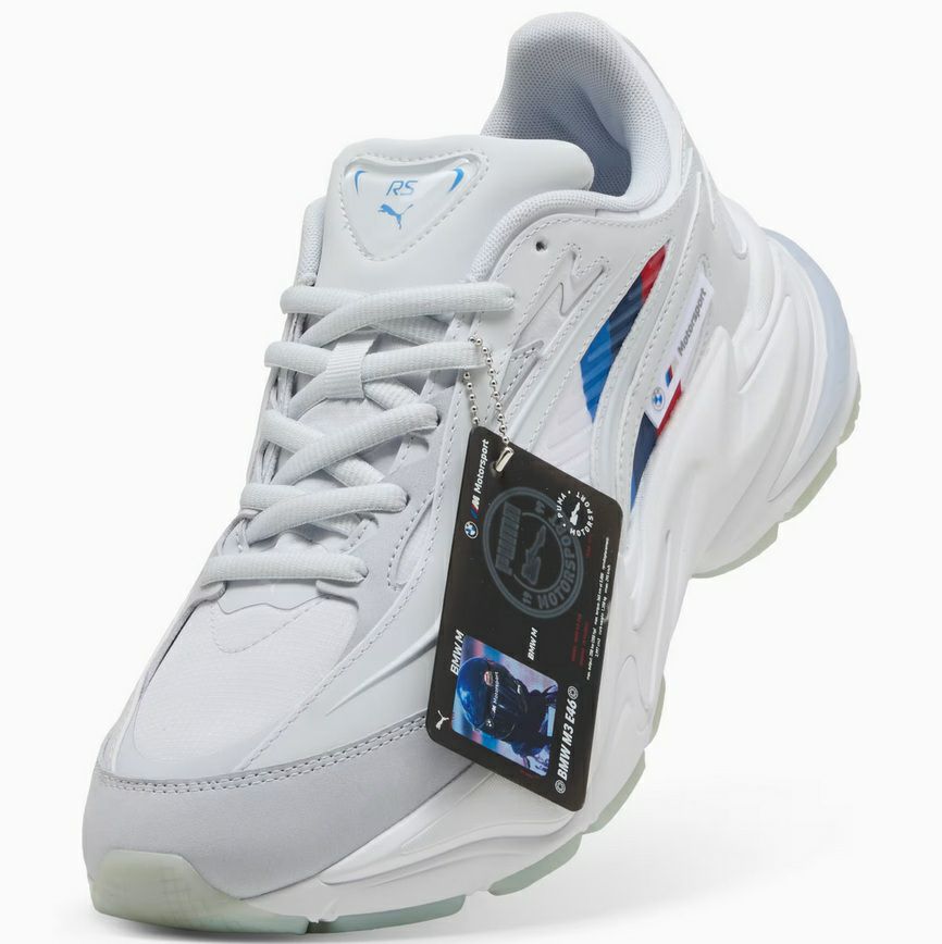 プーマ × BMW M モータースポーツ RS サージ スニーカー ホワイト 2026