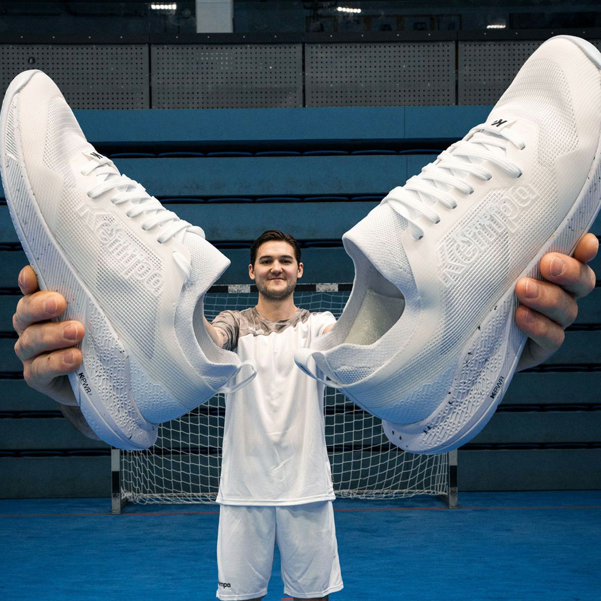 限定★ケンパ コートフライ ホワイト 2026